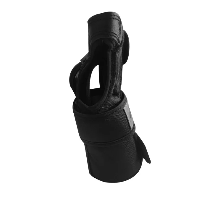 Black Pro wristguards - Image 2