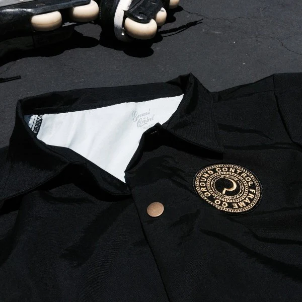 Crest Coach Jacket black - Image 4