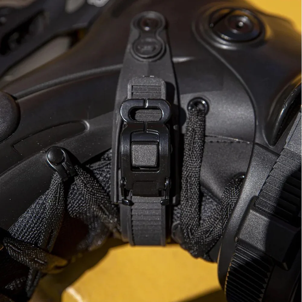 FR2 310 Black - Image 3