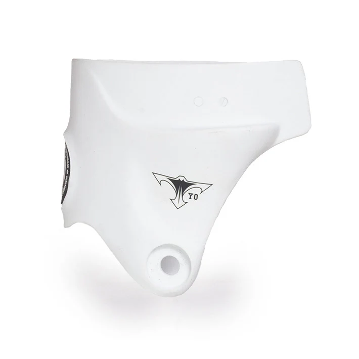 Throne cuff white