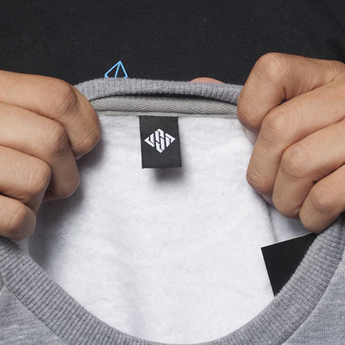 WeAreEverywhere Sweater - Image 4